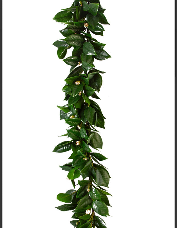 Camelia Leaf Garland