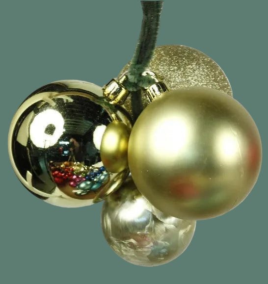 Ball Cluster Ornament, 2 Color Options